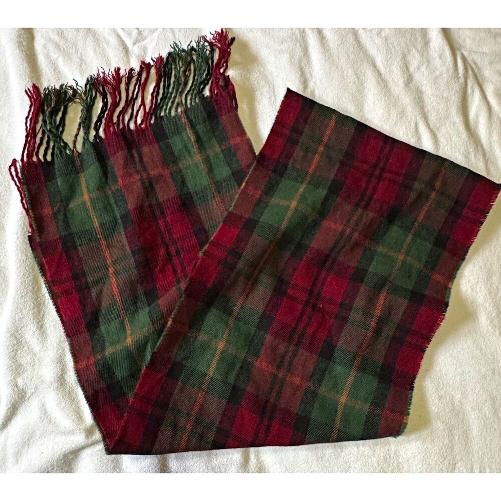 Eddie Bauer Women Plaid Knit Scarf Red Green Black Acrylic Fringe